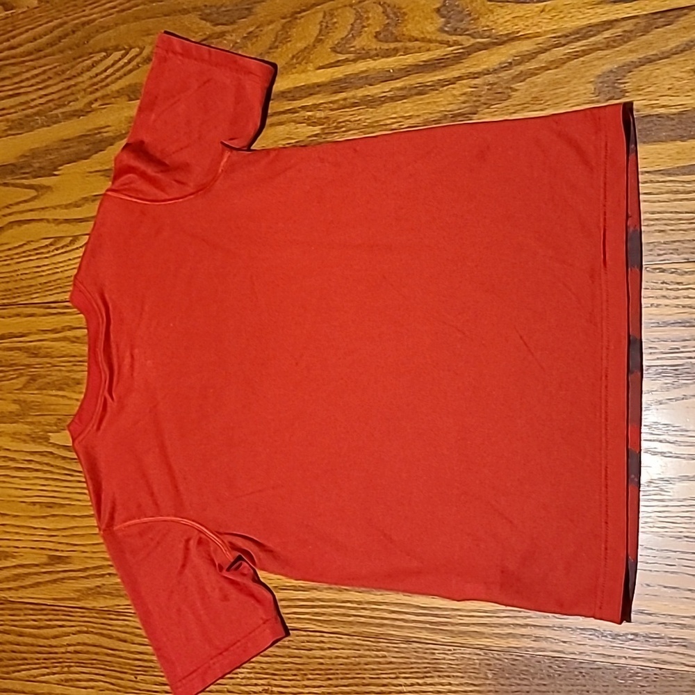 Nike 365/347 Athletic Shirt  - Boys Small - Picture 7 of 7